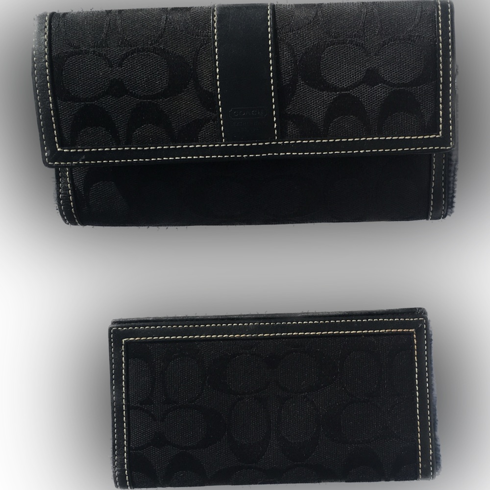 COACH Signature Checkbook Long Wallet Clutch